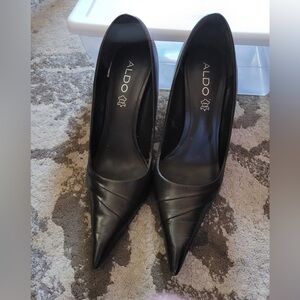 Fashionable Aldo heels
